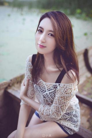 兄弟的老婆中字ID